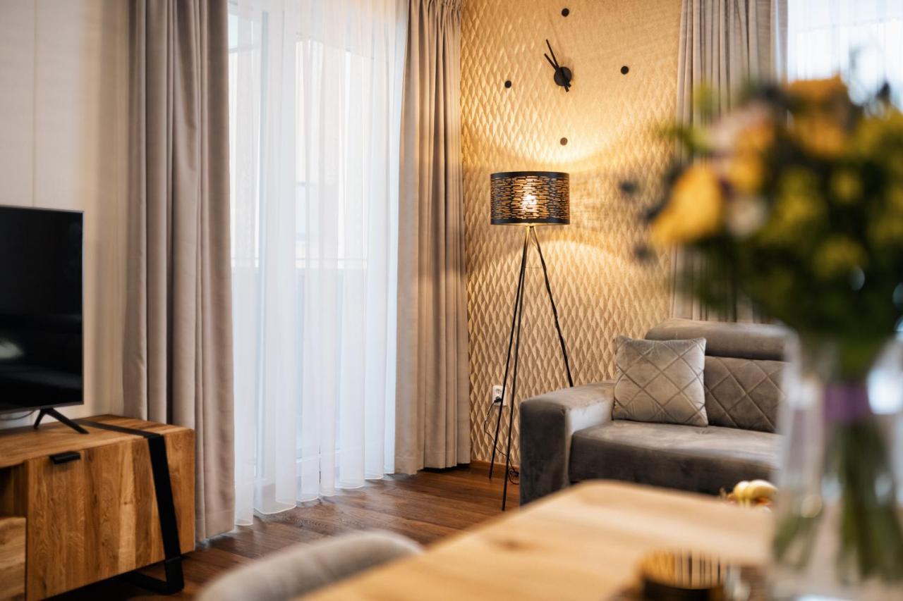 Apartmany Horska, Vrchlabí Exteriör bild